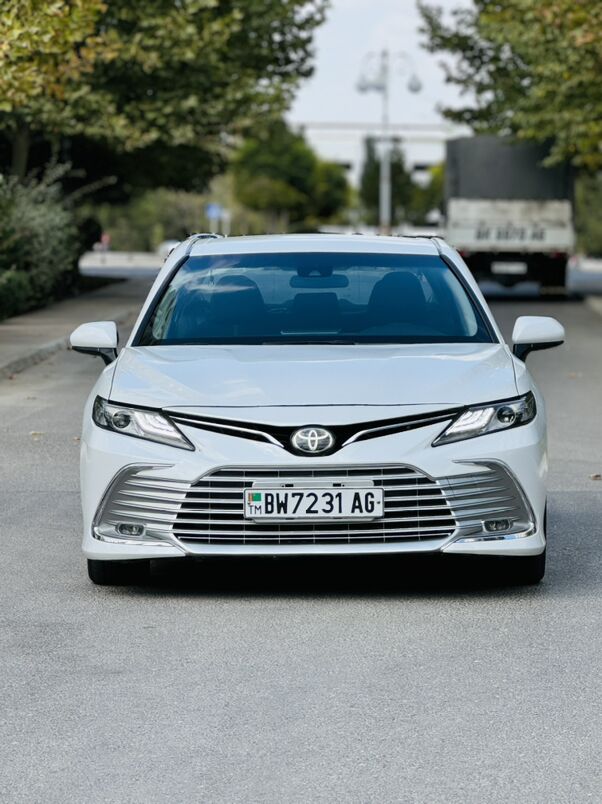 Toyota Camry 2022 - 295 000 TMT - Aşgabat - img 5