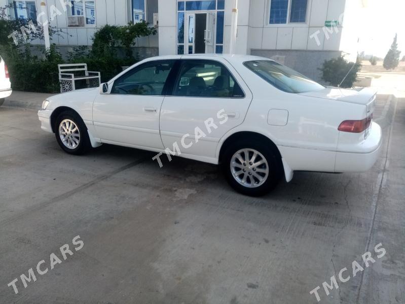 Toyota Camry 2001 - 116 000 TMT - Türkmenbaşy - img 2