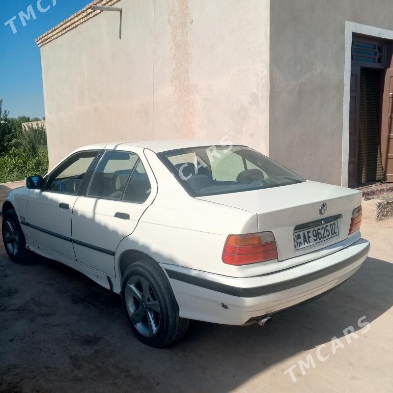 BMW 320 1996 - 32 000 TMT - Daşoguz - img 4