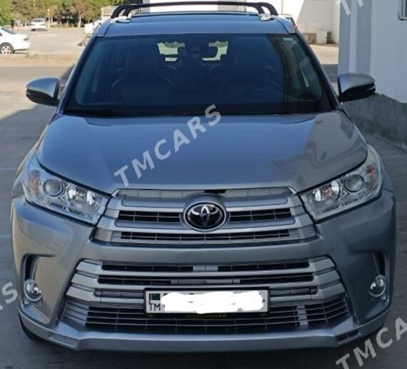 Toyota Highlander 2019 - 500 000 TMT - Мары - img 2