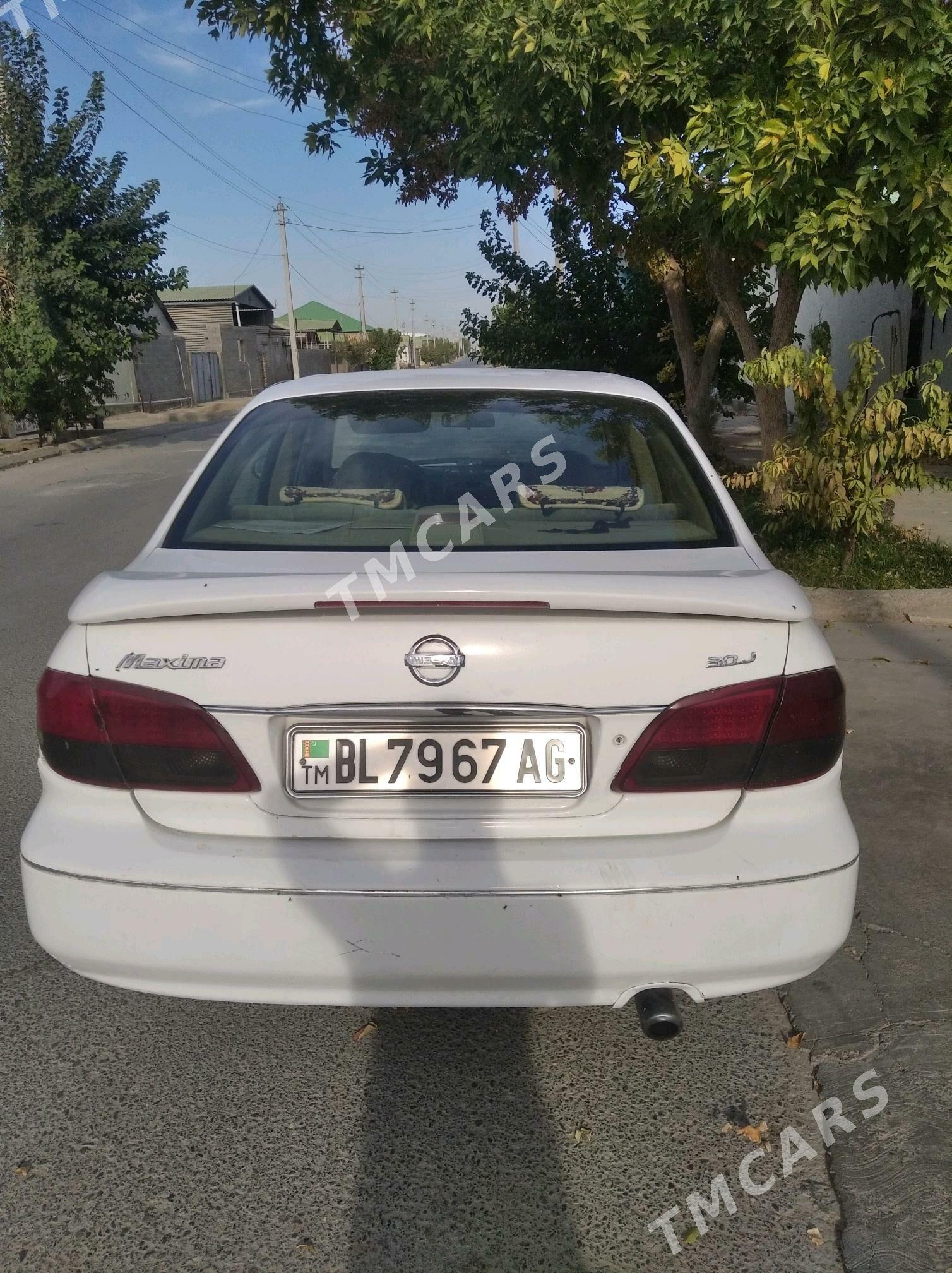 Nissan Maxima 2002 - 46 000 TMT - Багир - img 2