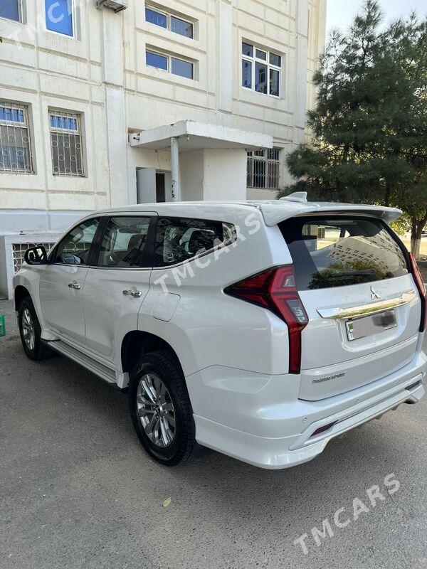 Mitsubishi Pajero 2020 - 430 000 TMT - Aşgabat - img 5