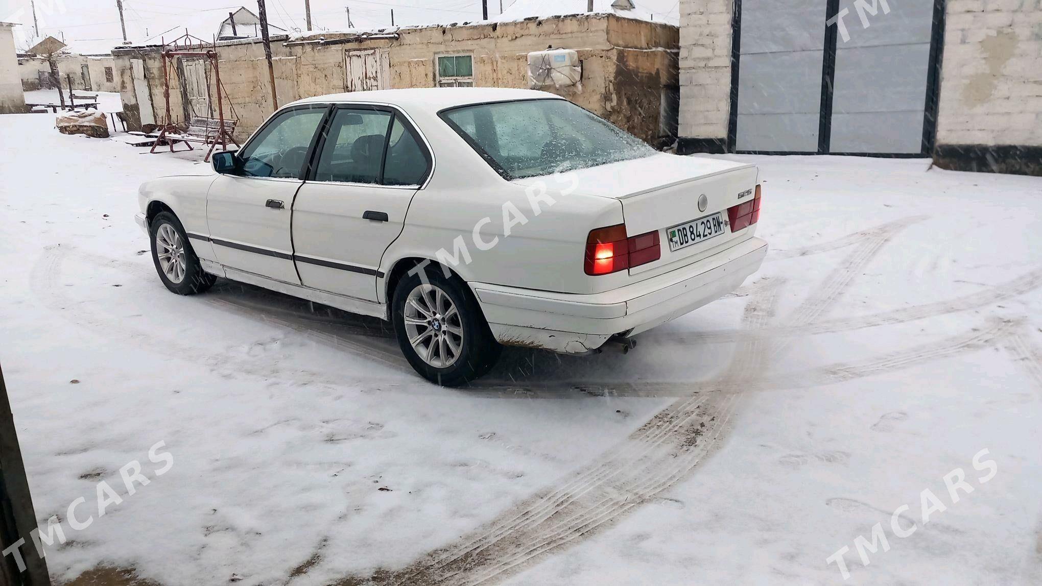 BMW 525 1993 - 30 000 TMT - Эсенгулы - img 7