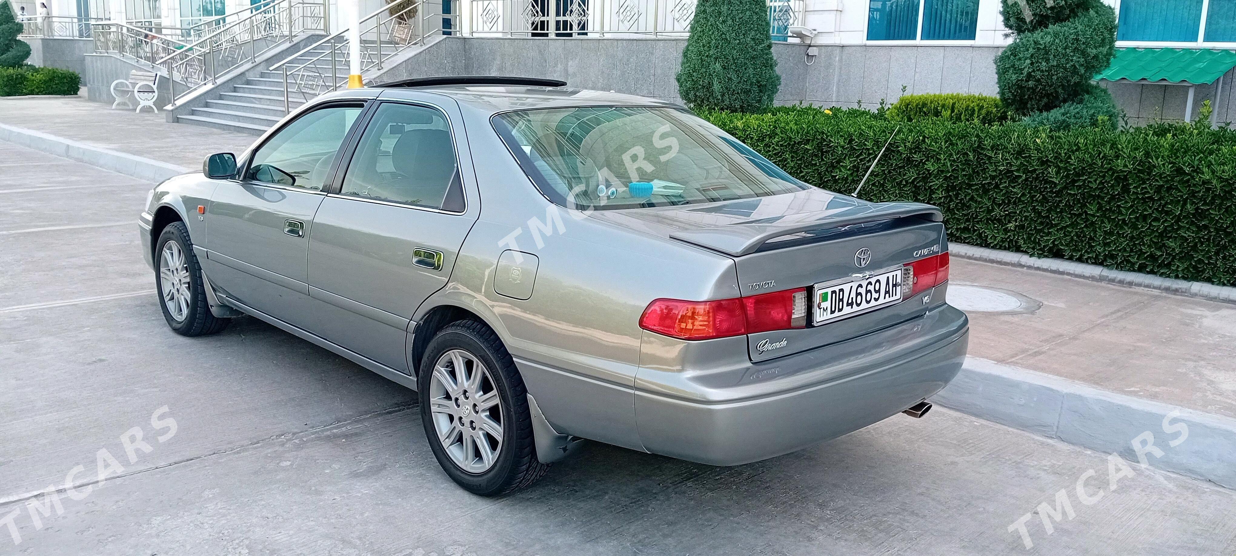 Toyota Camry 2001 - 145 000 TMT - Aşgabat - img 3