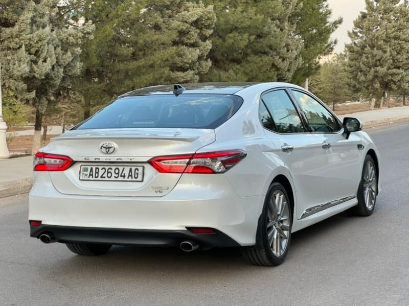 Toyota Camry 2018 - 415 000 TMT - Aşgabat - img 4