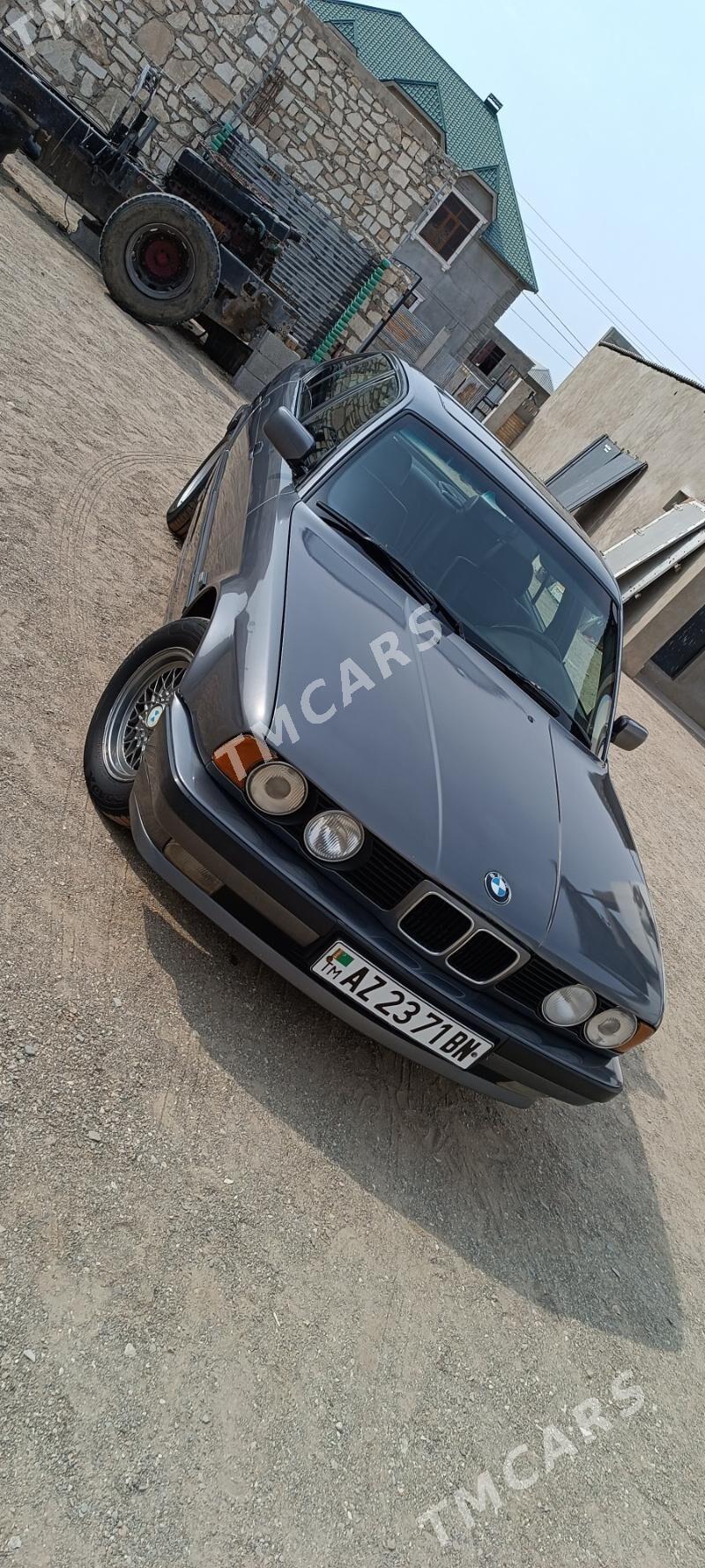 BMW 535 1991 - 60 000 TMT - Балканабат - img 5