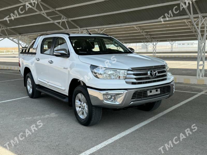 Toyota Hilux 2016 - 395 000 TMT - Aşgabat - img 10