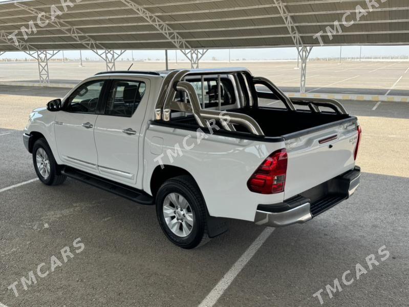 Toyota Hilux 2016 - 395 000 TMT - Aşgabat - img 5