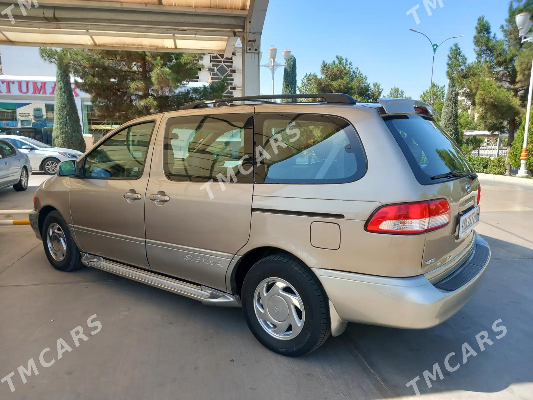 Toyota Sienna 2002 - 160 000 TMT - Mary - img 3