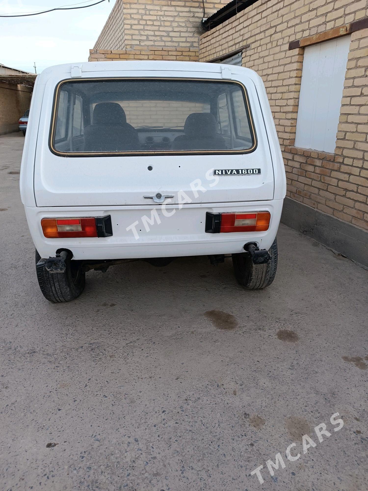 Lada Niva 1985 - 30 000 TMT - Farap - img 4