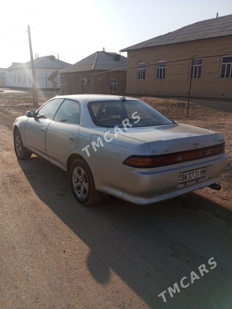 Toyota Mark II 1995 - 36 000 TMT - Туркменгала - img 3