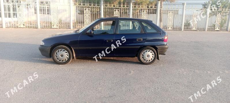 Opel Astra 1992 - 42 000 TMT - Мары - img 2