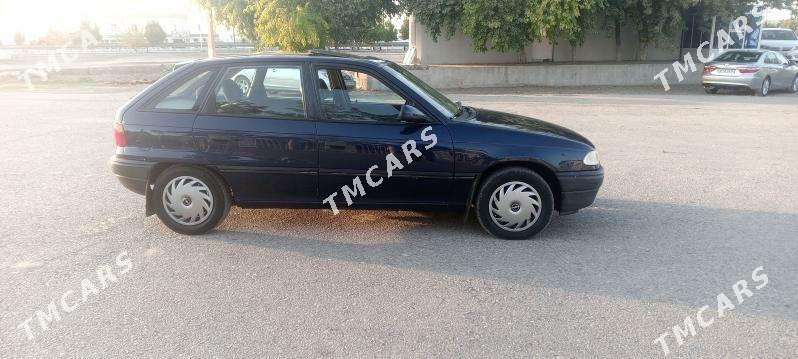 Opel Astra 1992 - 42 000 TMT - Мары - img 3