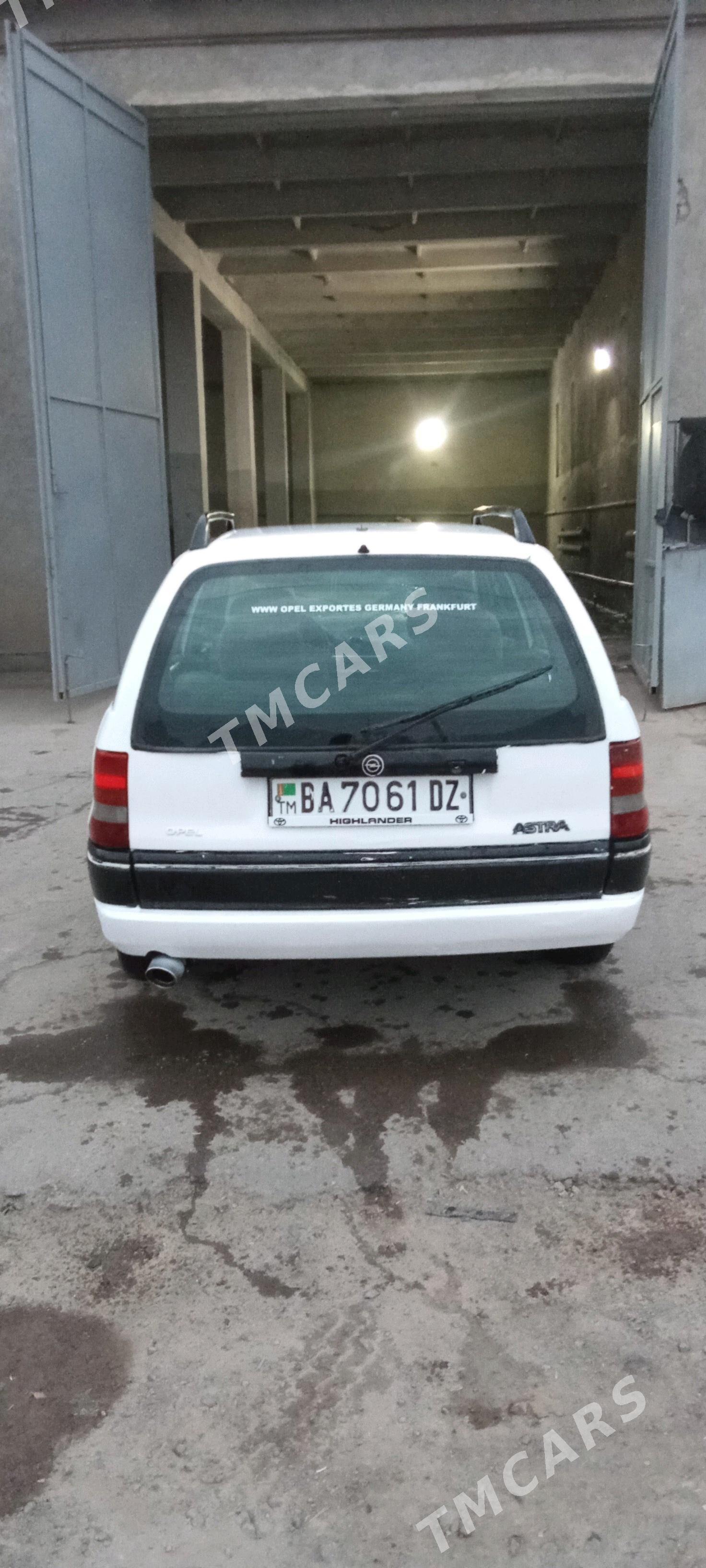 Opel Astra 1994 - 26 000 TMT - Gubadag - img 3