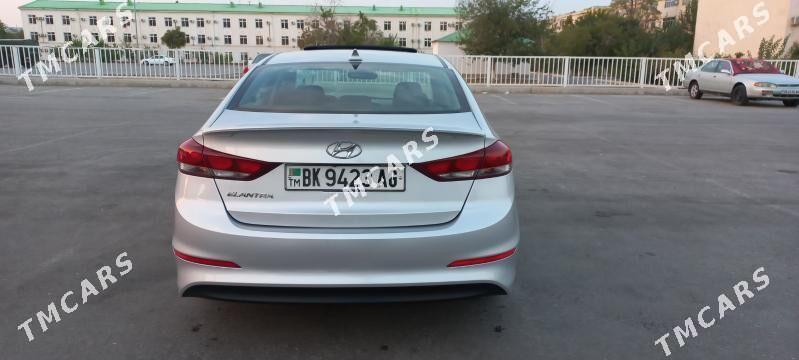 Hyundai Elantra 2017 - 190 000 TMT - Aşgabat - img 4