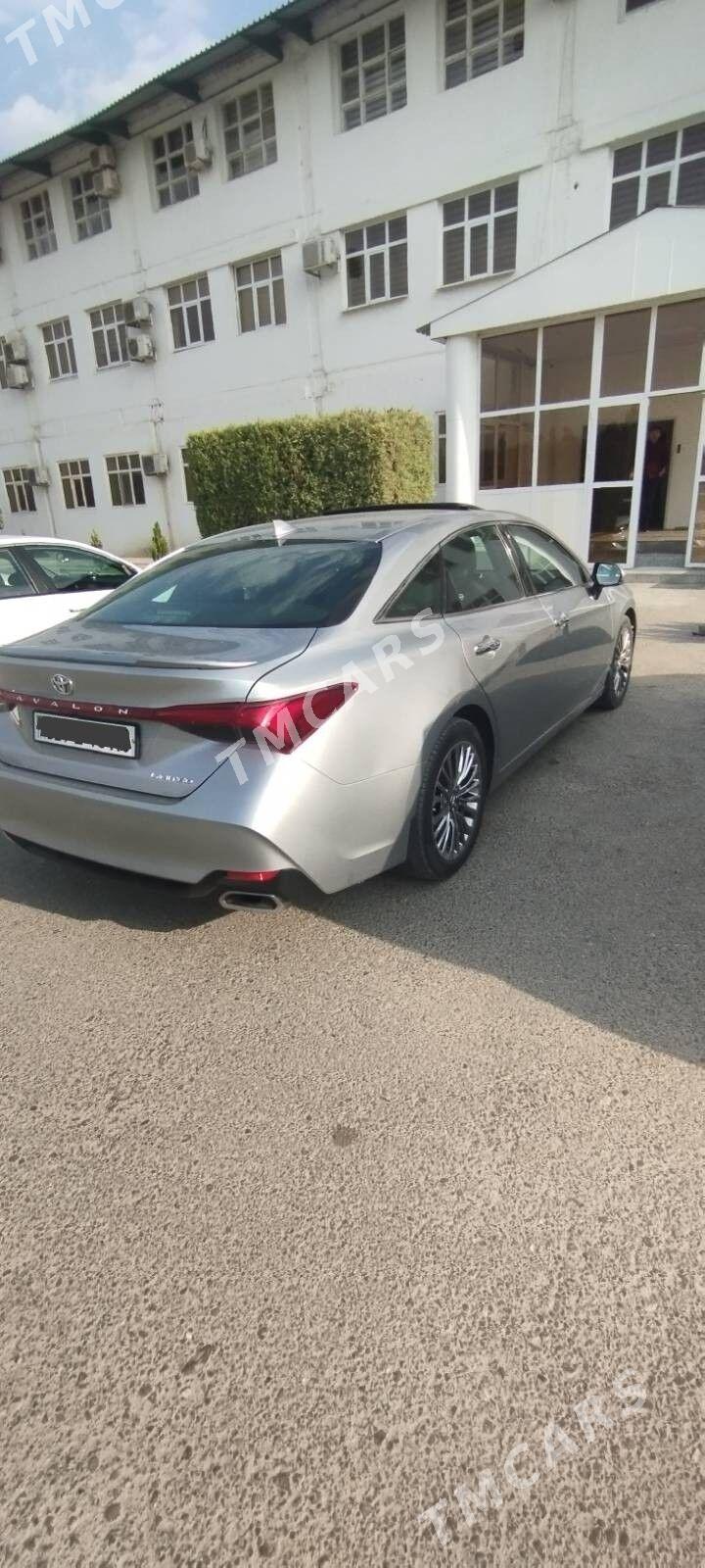 Toyota Avalon 2019 - 500 000 TMT - Ашхабад - img 3