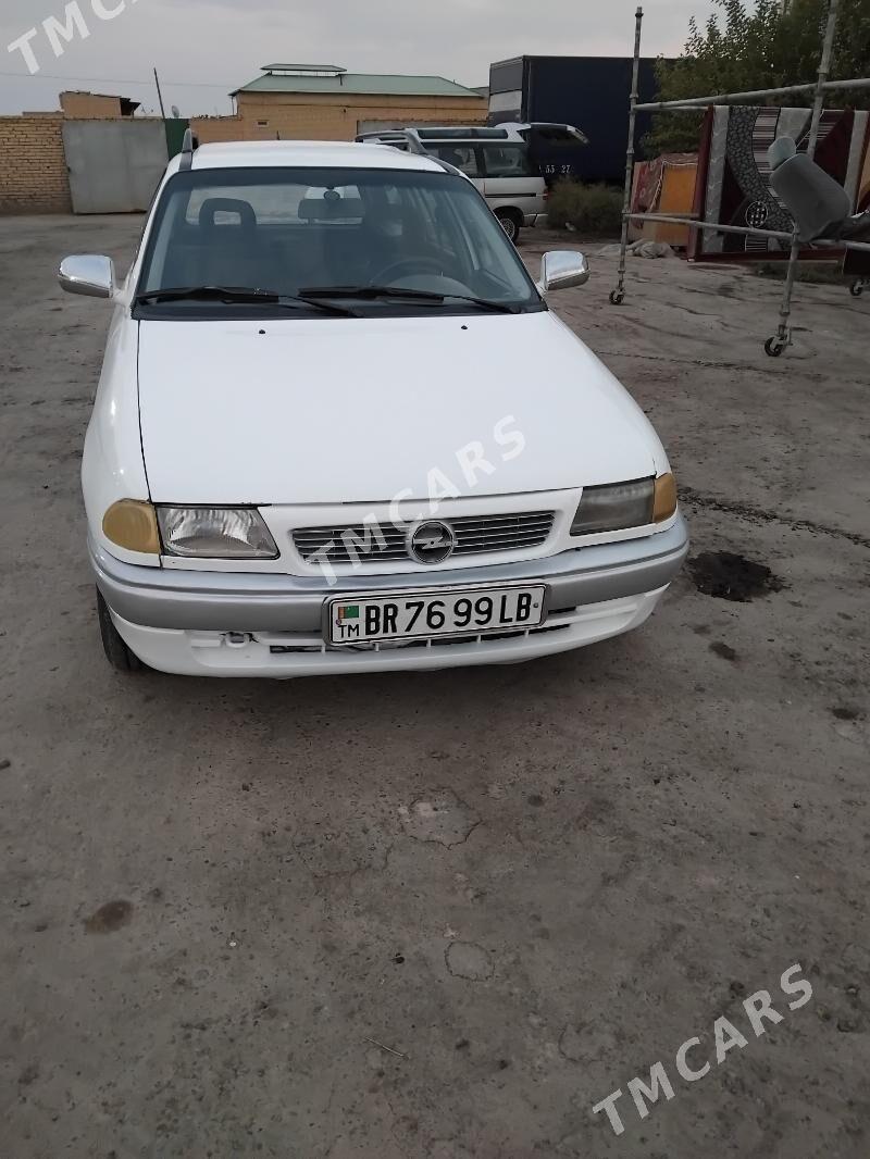 Opel Astra 1994 - 32 000 TMT - Сакар - img 3