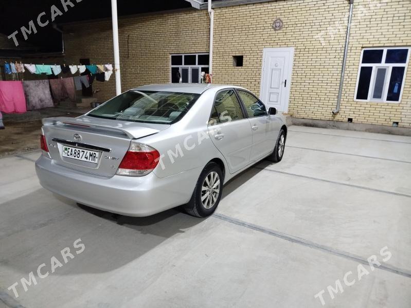 Toyota Camry 2002 - 148 000 TMT - Векильбазар - img 3