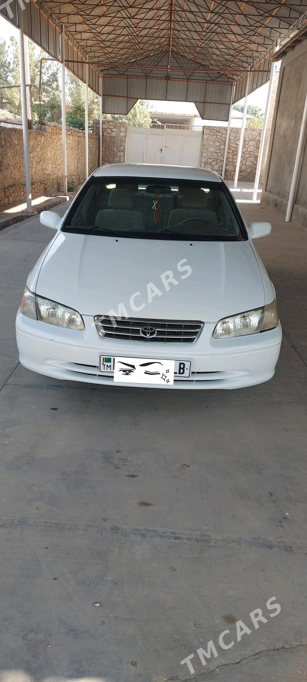 Toyota Camry 2000 - 125 000 TMT - Достлук - img 6