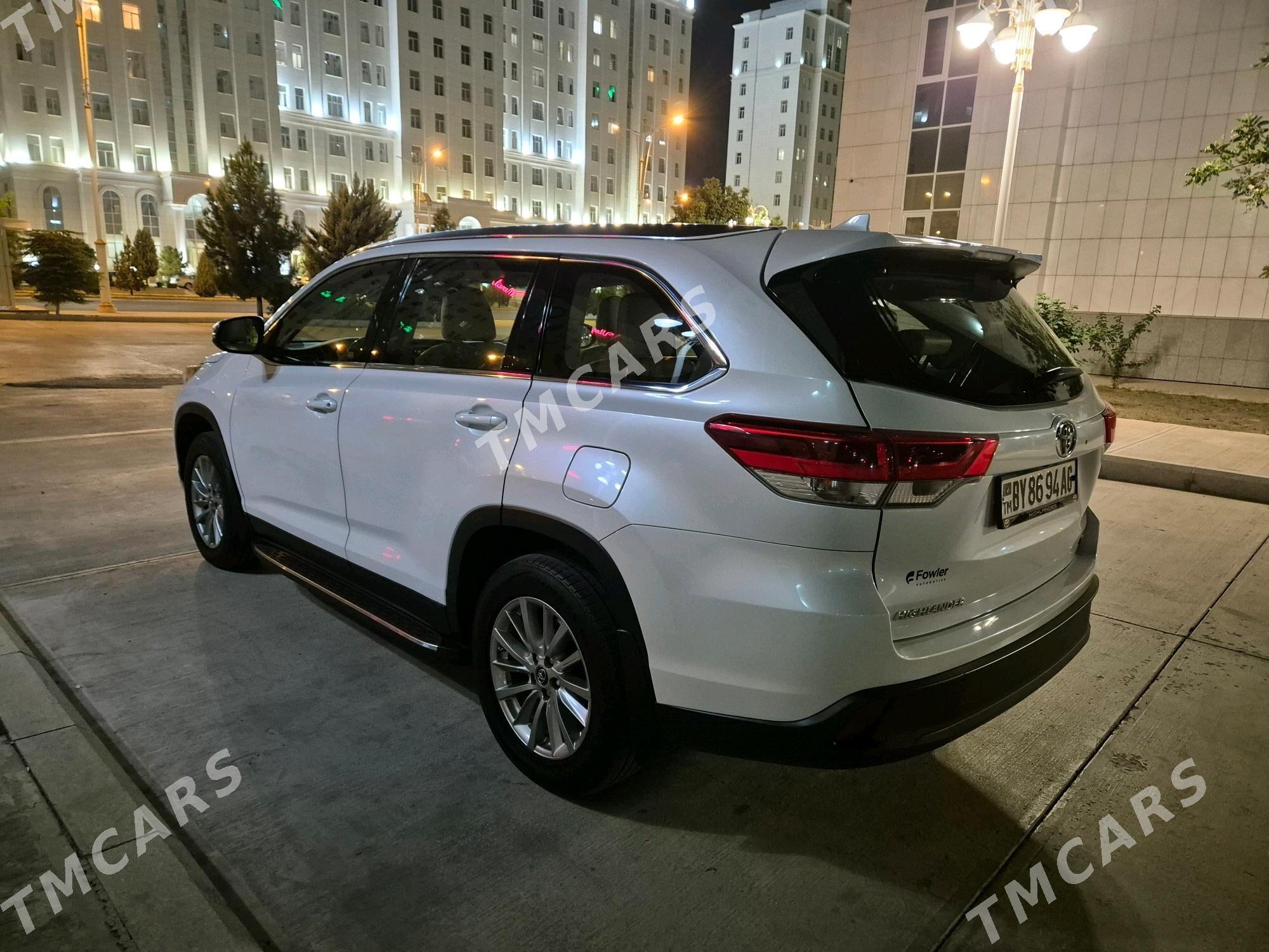 Toyota Highlander 2019 - 480 000 TMT - Aşgabat - img 2