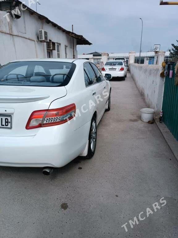 Toyota Camry 2010 - 125 000 TMT - Garabekewül - img 4