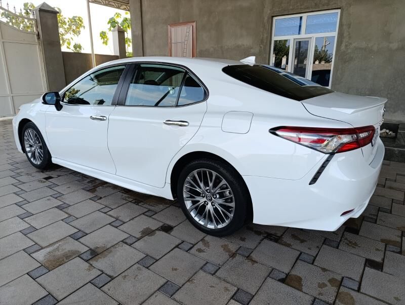 Toyota Camry 2019 - 275 000 TMT - Aşgabat - img 6