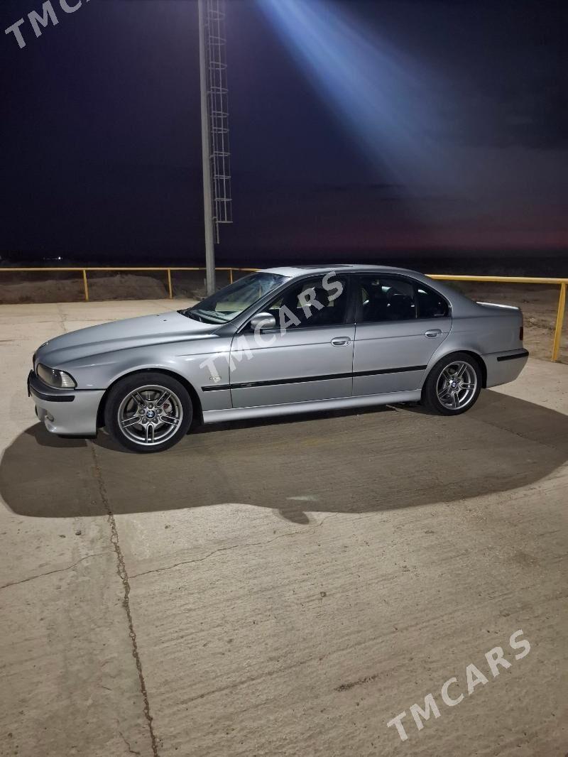 BMW E39 1998 - 100 000 TMT - Hazar - img 6