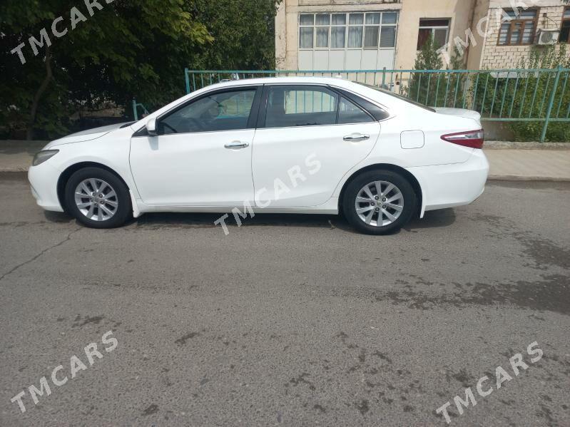 Toyota Camry 2017 - 175 000 TMT - 9 мкр - img 2