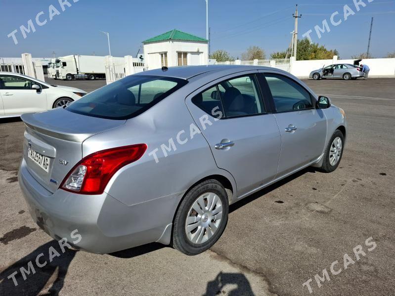 Nissan Versa 2012 - 105 000 TMT - Ким район - img 7