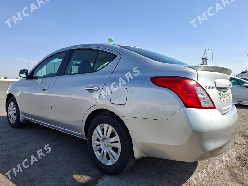 Nissan Versa 2012 - 105 000 TMT - Ким район - img 2