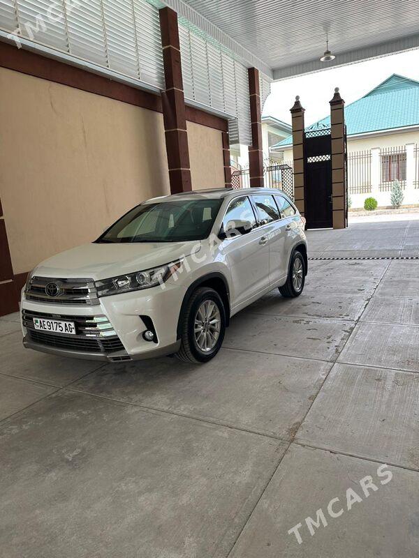 Toyota Highlander 2018 - 529 000 TMT - Aşgabat - img 3