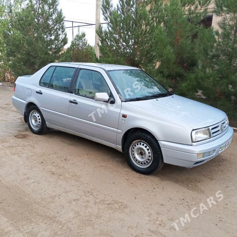 Volkswagen Golf III 1995 - 30 000 TMT - Farap - img 2