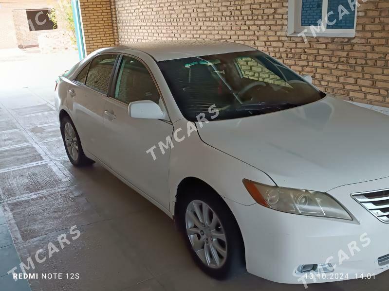 Toyota Camry 2006 - 135 000 TMT - Мары - img 2