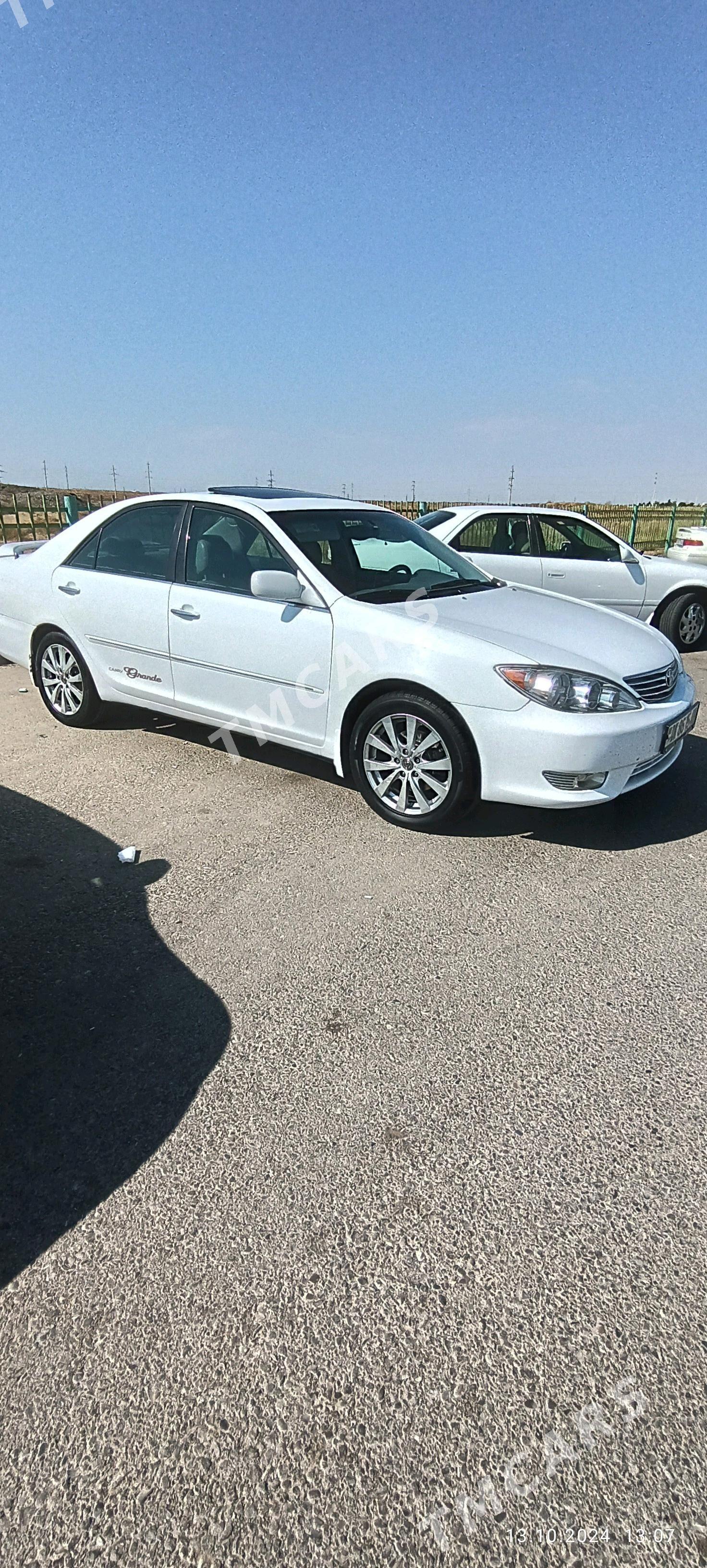 Toyota Camry 2002 - 135 000 TMT - Кака - img 9