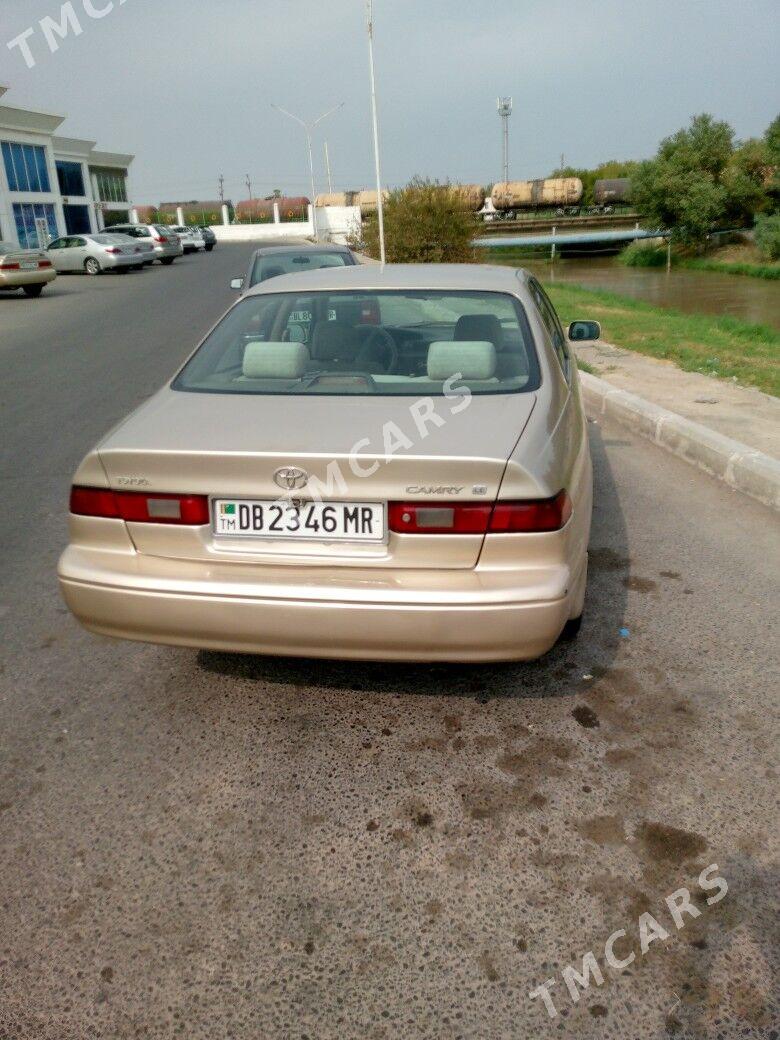 Toyota Camry 1998 - 109 000 TMT - Wekilbazar - img 3