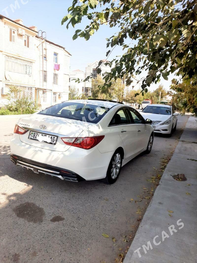 Hyundai Sonata 2010 - 137 000 TMT - Ашхабад - img 2