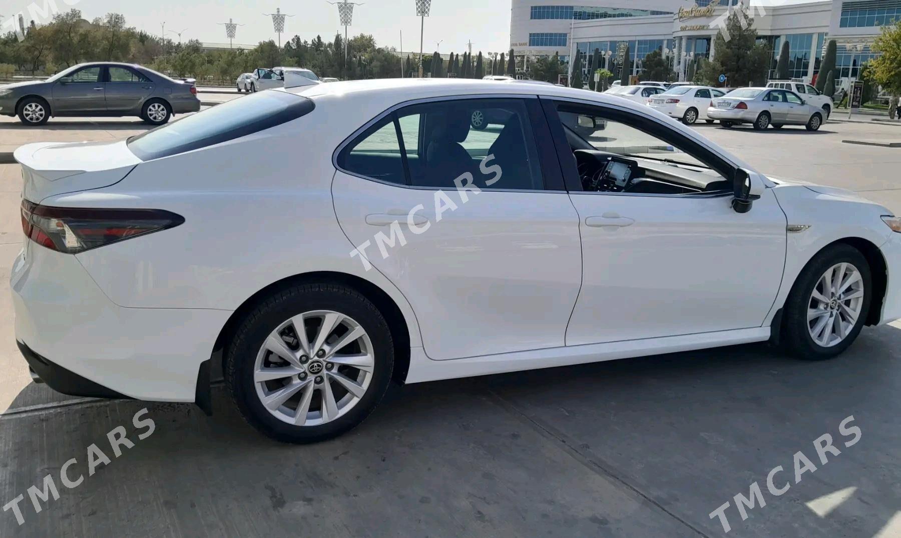 Toyota Camry 2021 - 320 000 TMT - Ёлётен - img 6