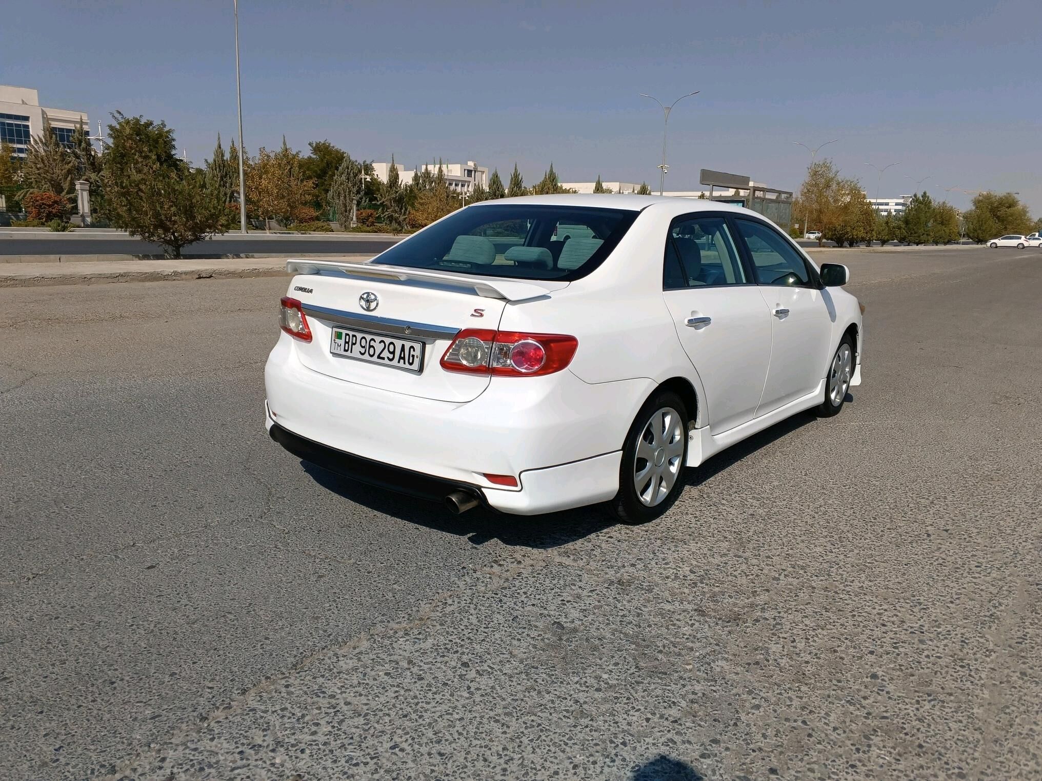 Toyota Corolla 2013 - 145 000 TMT - Büzmeýin - img 9