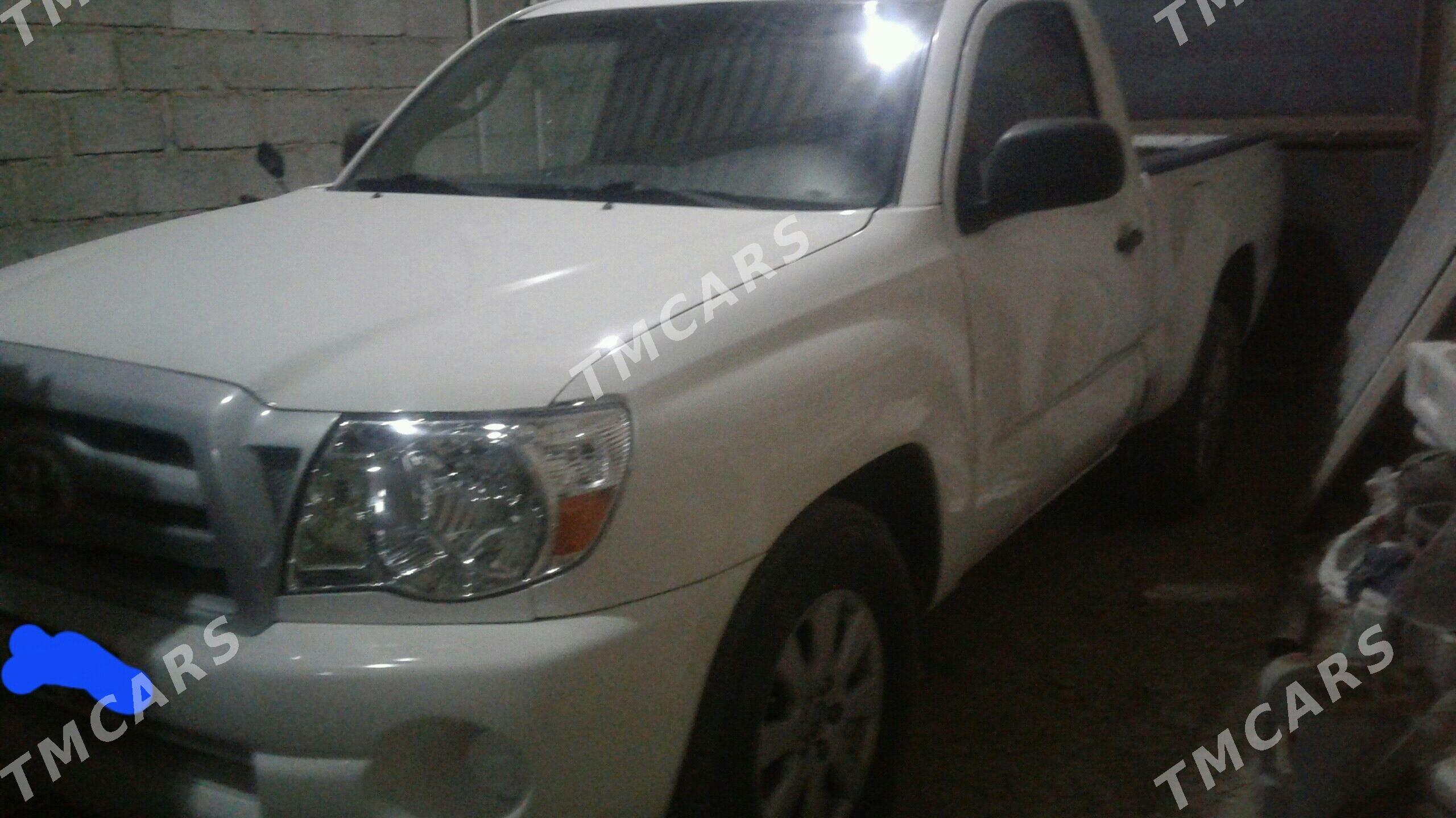 Toyota Tacoma 2008 - 115 000 TMT - Гумдаг - img 2