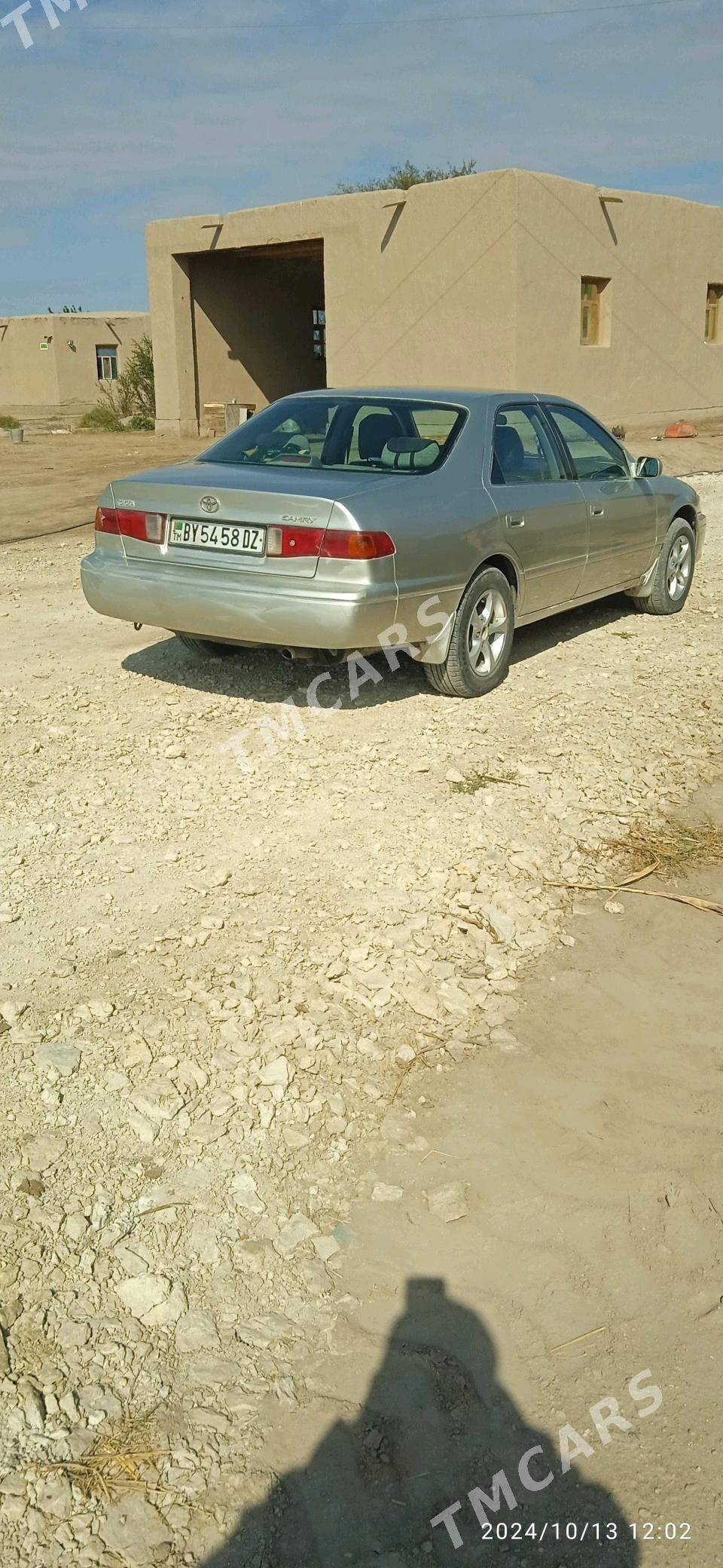 Toyota Camry 2001 - 145 000 TMT - Türkmenbaşy etr. - img 2