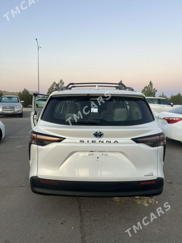 Toyota Sienna 2022 - 480 000 TMT - "Алтын Асыр" Гундогар базары ( Толкучка) - img 4