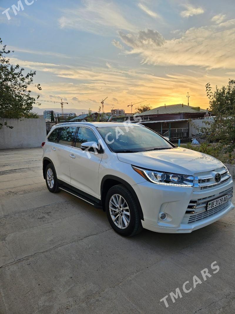 Toyota Highlander 2019 - 499 000 TMT - Ашхабад - img 8