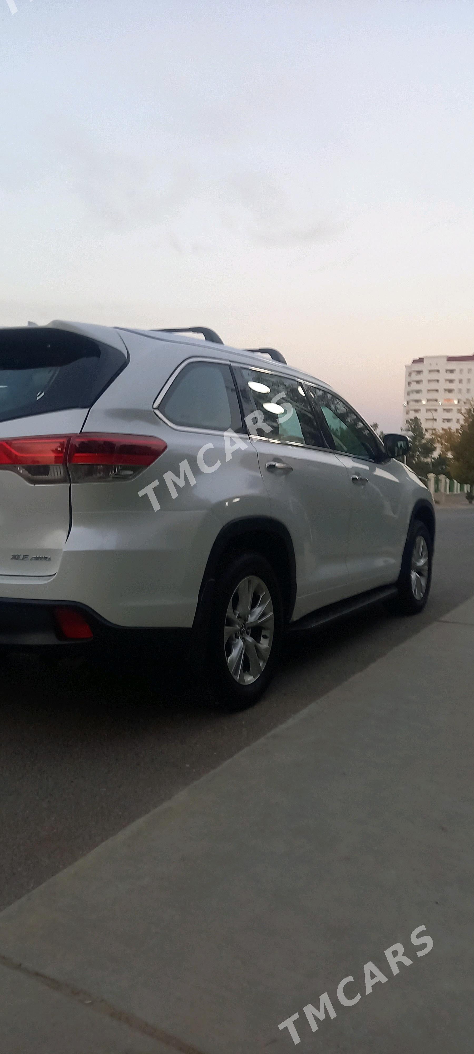 Toyota Highlander 2016 - 380 000 TMT - Aşgabat - img 5