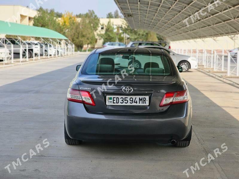 Toyota Camry 2010 - 145 000 TMT - Мары - img 10