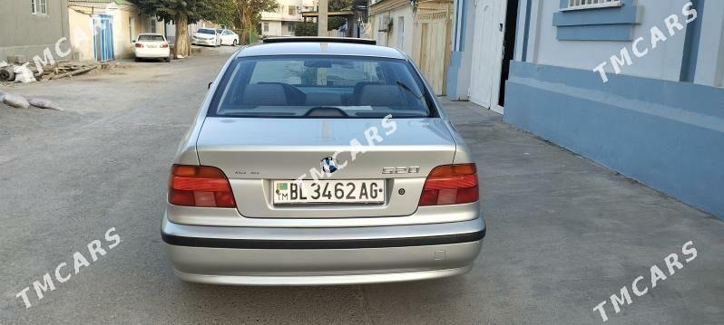 BMW E39 1999 - 100 000 TMT - Ашхабад - img 4