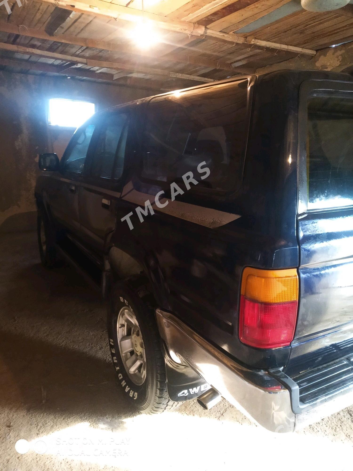 Toyota 4Runner 1994 - 50 000 TMT - Balkanabat - img 3