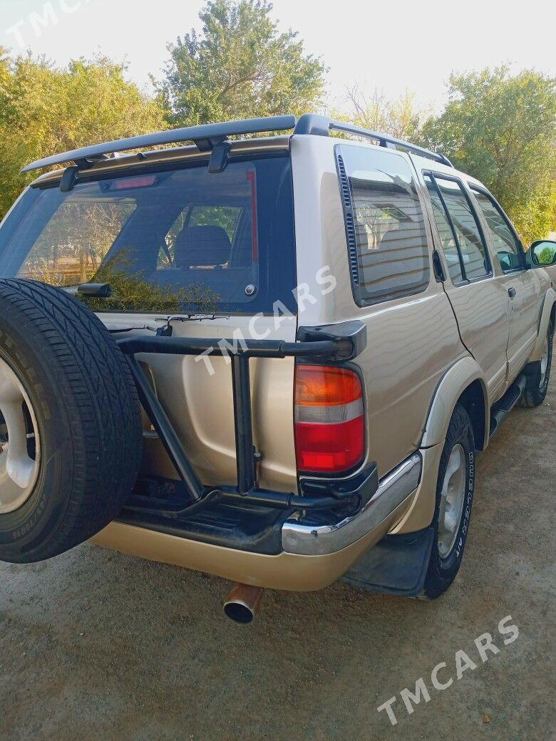 Nissan Pathfinder 2000 - 10 000 TMT - Мары - img 4