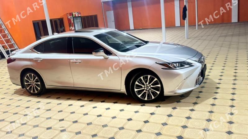 Lexus ES 350 2019 - 600 000 TMT - Sarahs - img 2