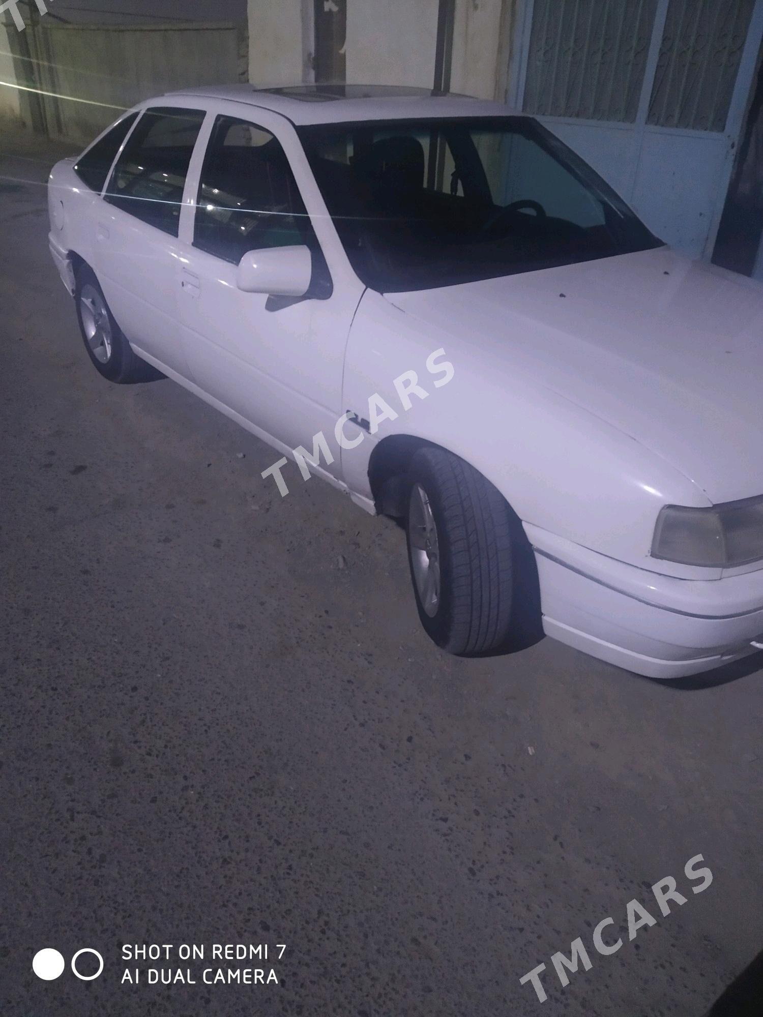 Opel Vectra 1992 - 23 000 TMT - Бахарден - img 2