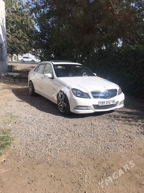 Mercedes-Benz C-Class 2010 - 160 000 TMT - Sakarçäge - img 4